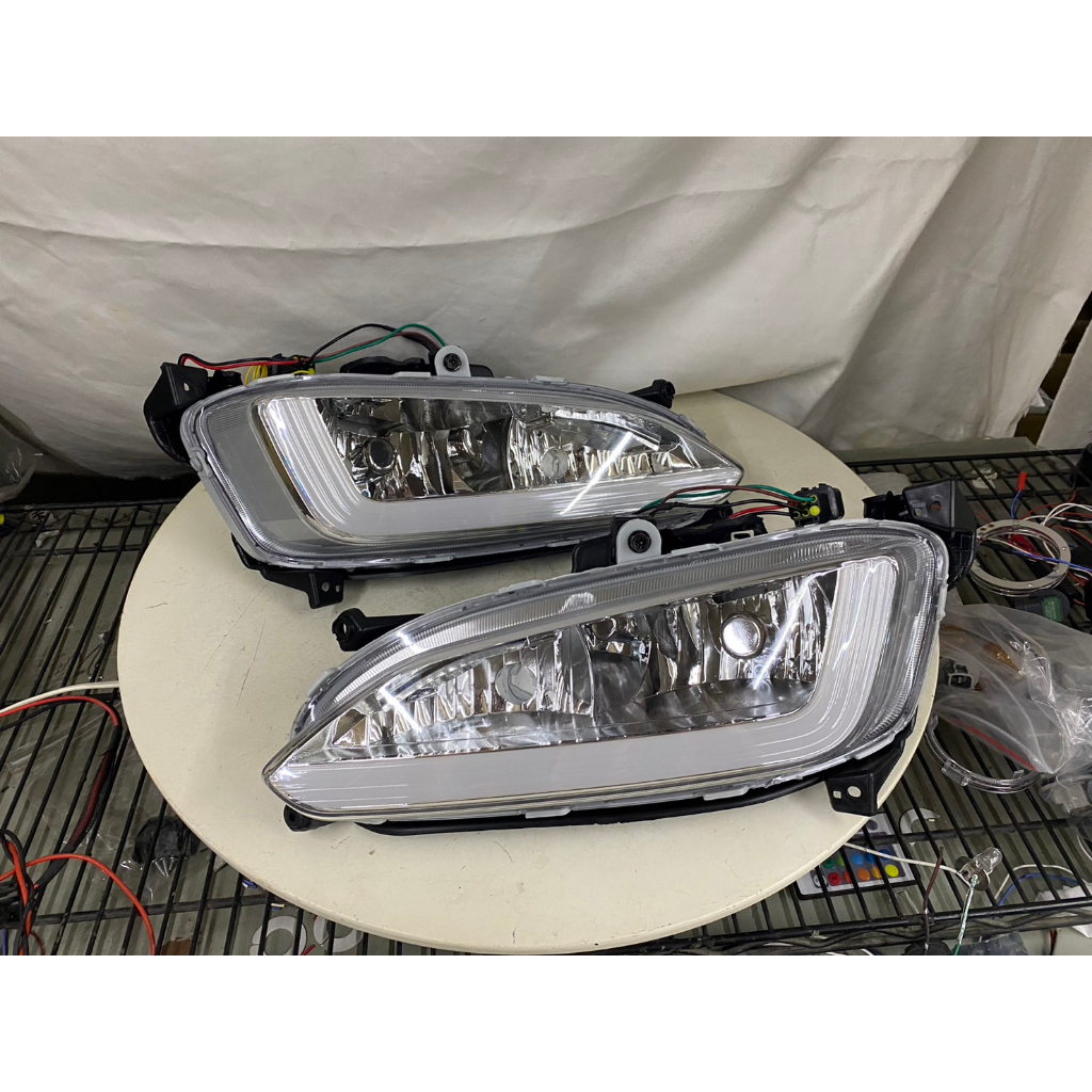 適用於 現代  Hyundai 2014 2015 SANTA FE 山土匪 LED DRL 日行燈 晝行燈 霧燈