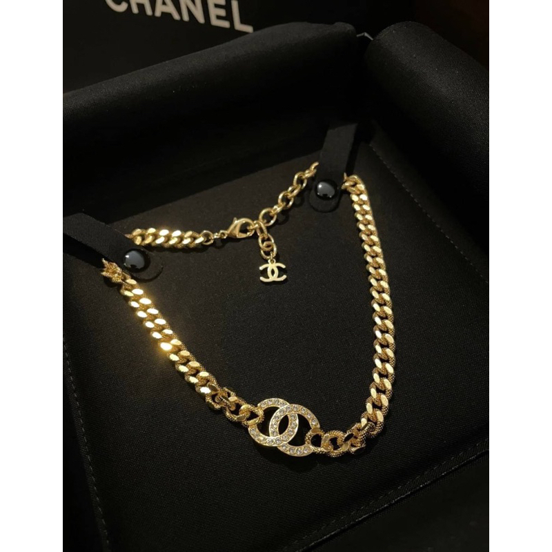 現貨在台💛🇮🇹29000 香奈兒Chanel 22A 碎鑽雙C 頸鏈 復古金色頸鏈 GD同款 項鍊
