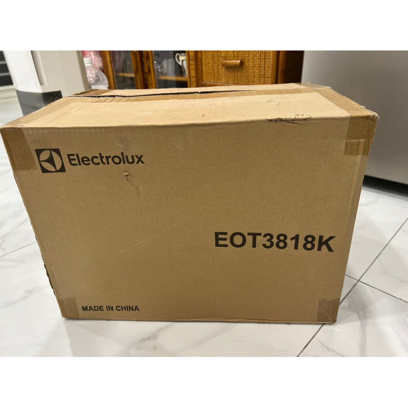 Electrolux伊萊克斯_15L專業級電烤箱_EOT3818K