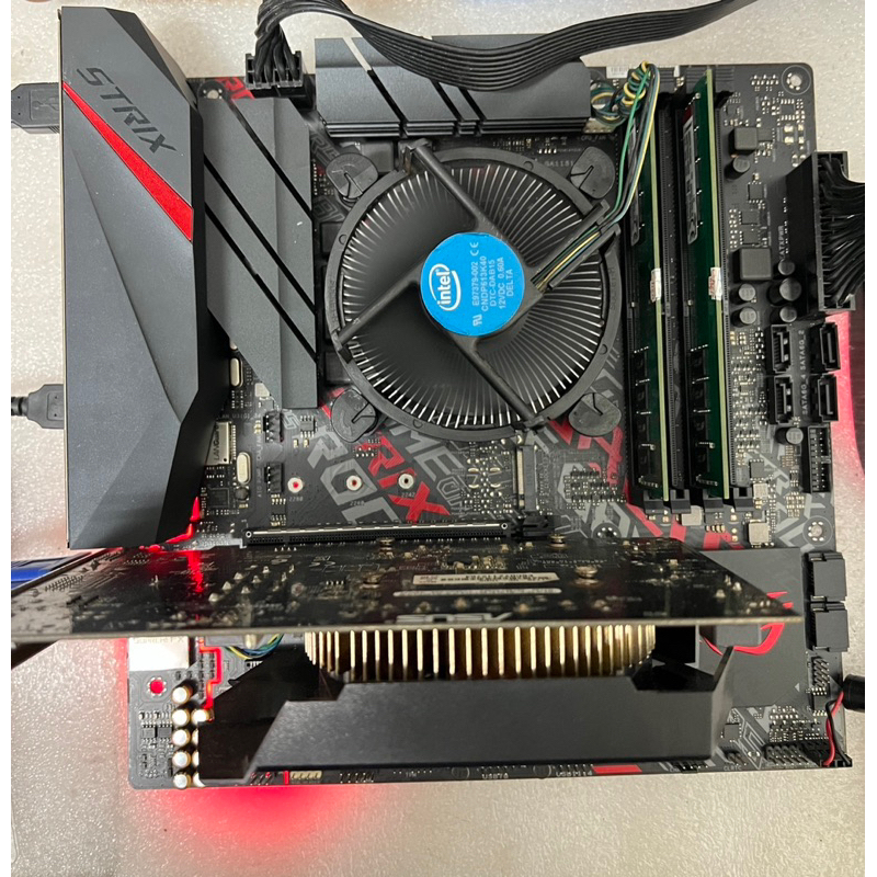 Asus STRIX B360-G GAMING+I5-9400F+D4-8G*2