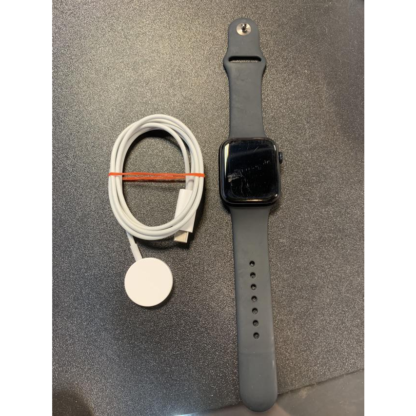 Apple Watch SE2 GPS版 44MM 保固內 電池100 螢幕刮傷明顯