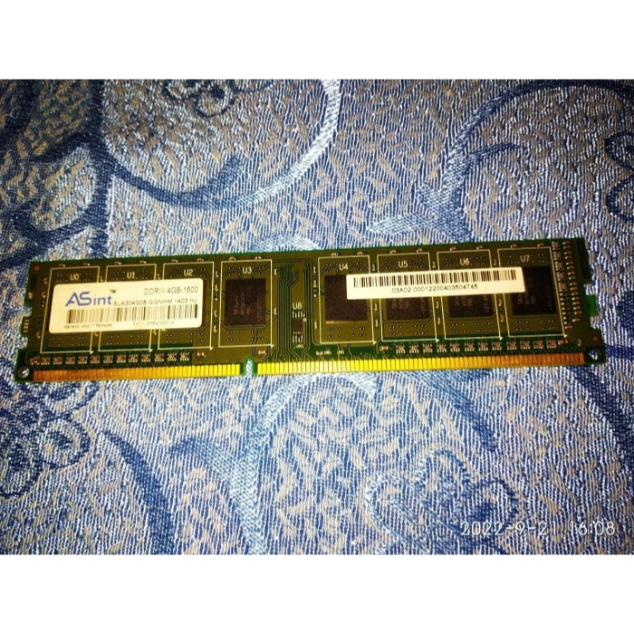 記憶體二手 DDR3-4GB-1600 單面顆粒 Asint