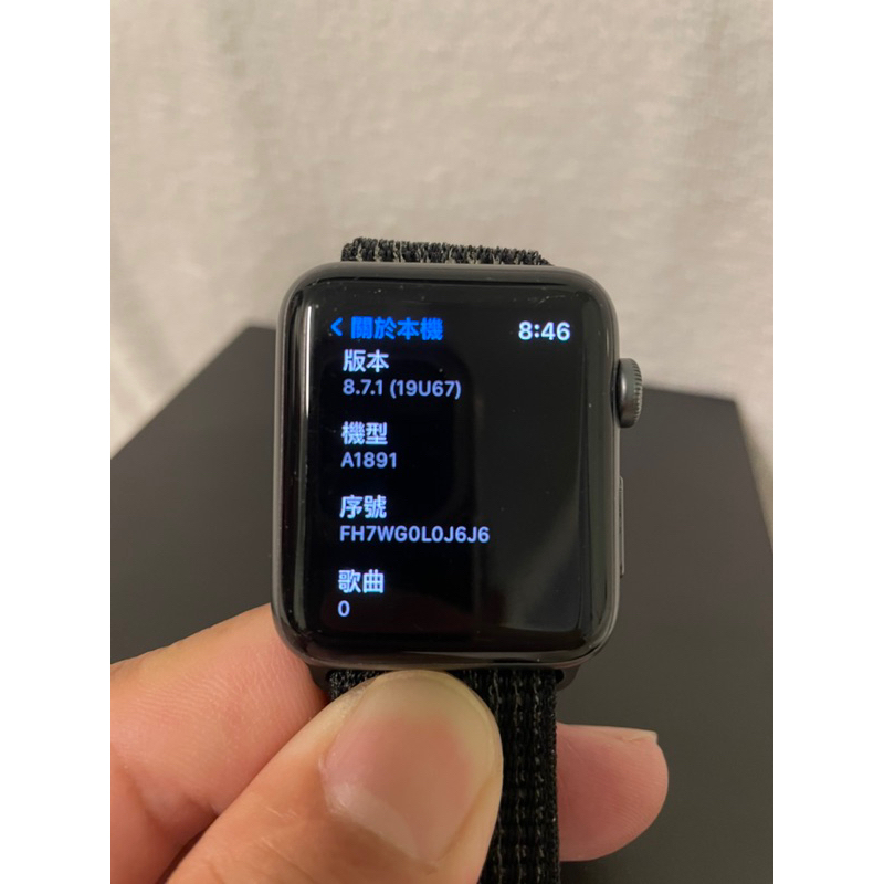 2手 Apple Watch 3 Nike+ 原廠盒裝 功能正常 外觀如圖  不影響使用