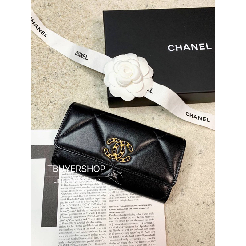 [TBUYERSHOP ] 台灣現貨🌟x2 Chanel 19 中夾 黑金羊皮 信封中夾