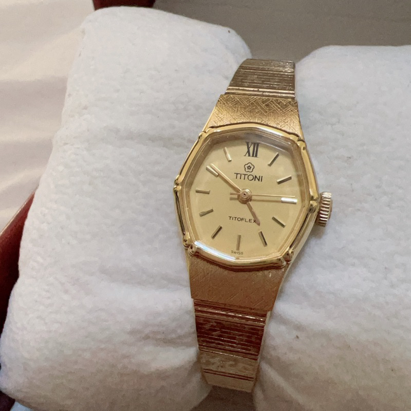 [二手轉售]TITONI 梅花錶 金色古董石英錶 1960-1980年