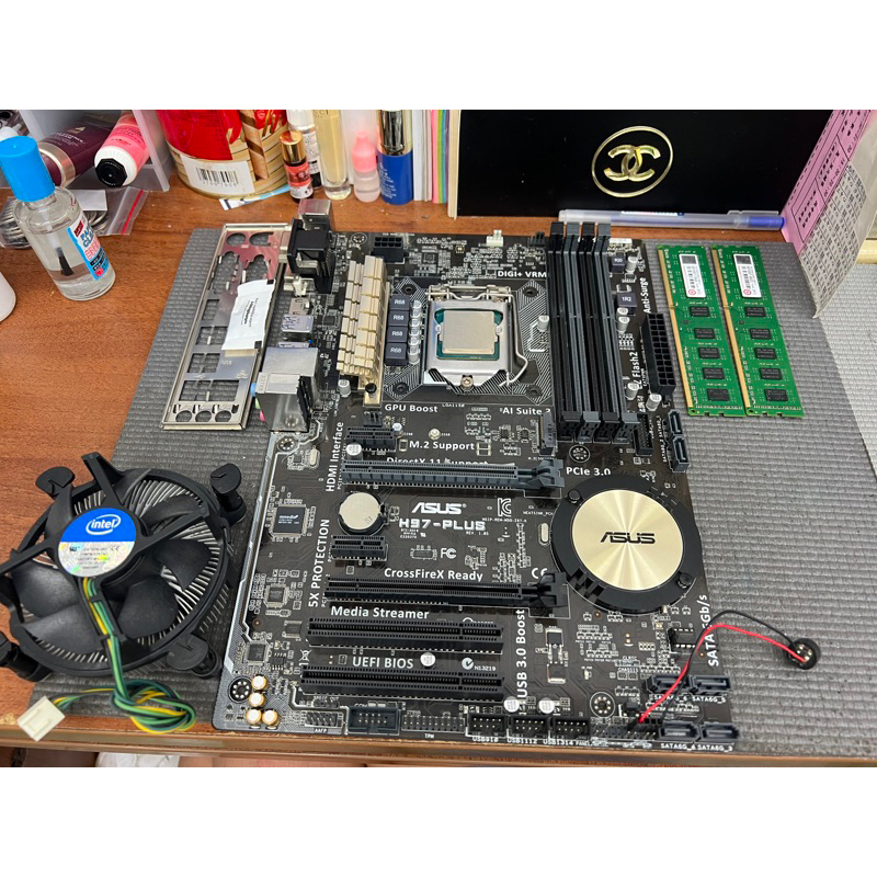 《過年前大特價》華碩H97-PLUS主機板+CPU I7 4790+DDR3 8Gx2+銅扇+擋板 1150腳位