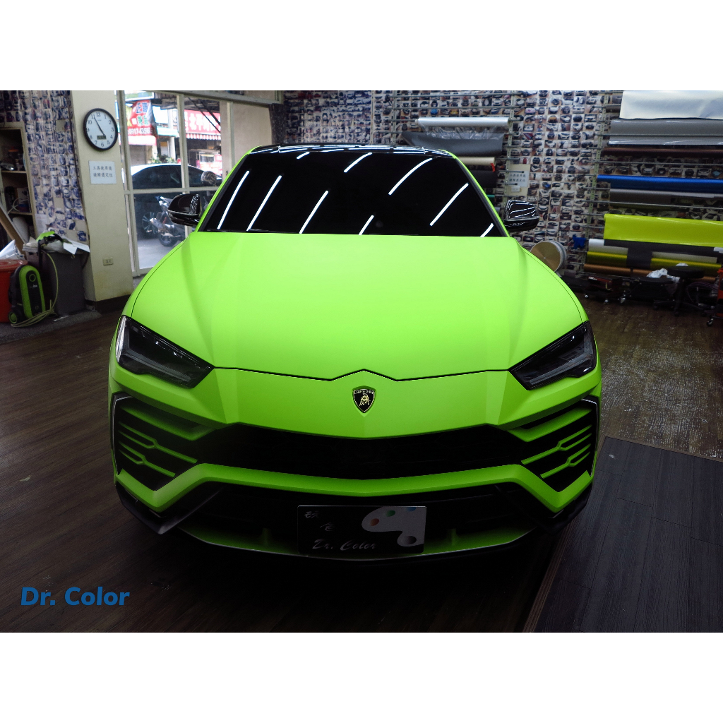 Dr. Color 玩色專業汽車包膜 Lamborghini Urus 全車包膜改色 ( 超啞光櫻草黃 )