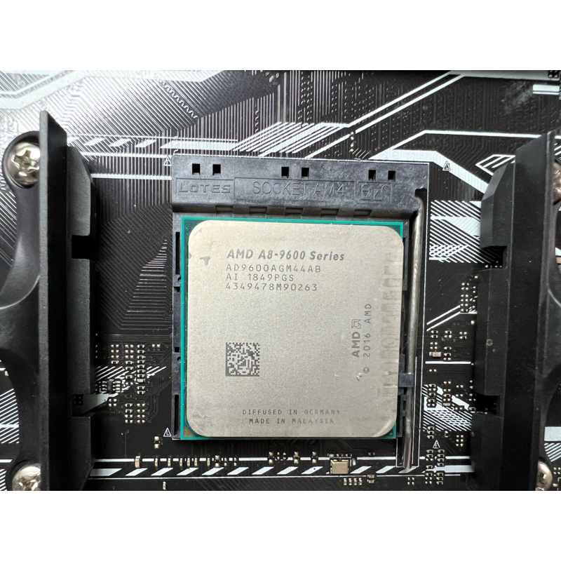 電腦雜貨店～AMD A8-9600 CPU AM4腳位 二手良品 $600