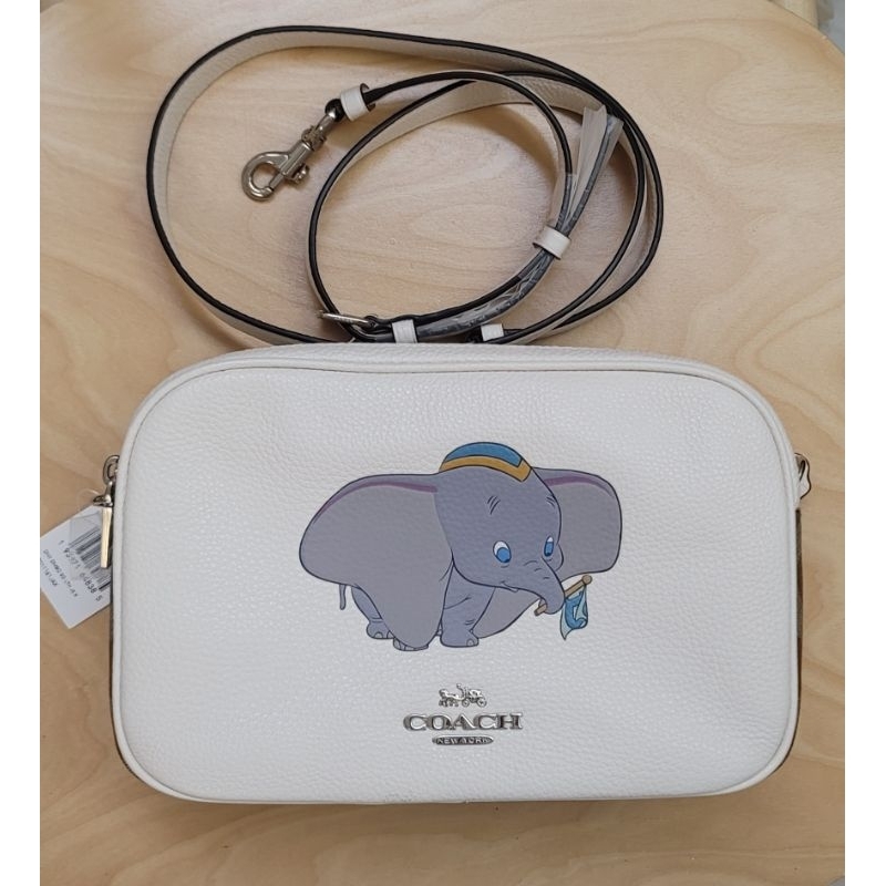 刷卡可分期 全新 正品 美國購入 COACH  DISNEY 小飛象 聯名限量 皮革 相機包 91118