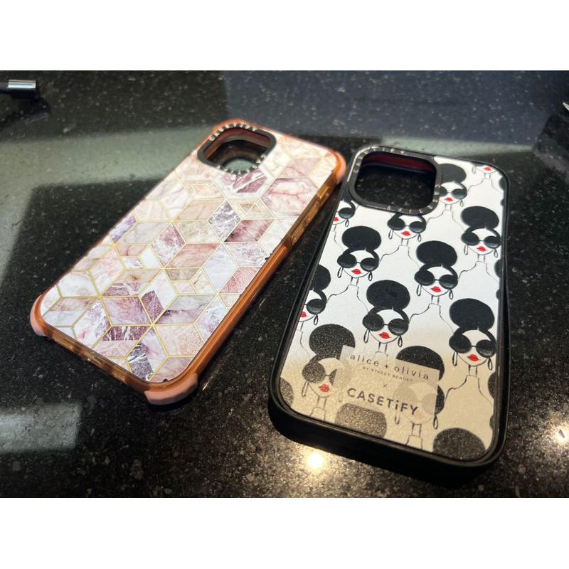 alice + olivia x CASETiFY聯名適用 iphone13 pro，附贈粉紅款適用12 pro