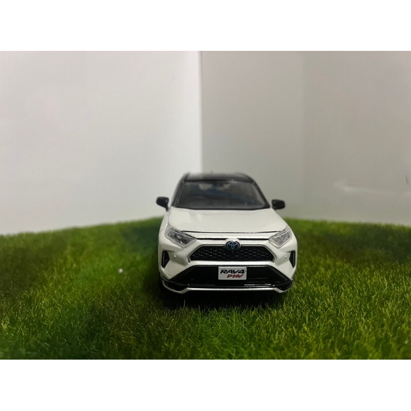 Toyota RAV4 珍珠白黑頂  1/30 日規原廠模型車