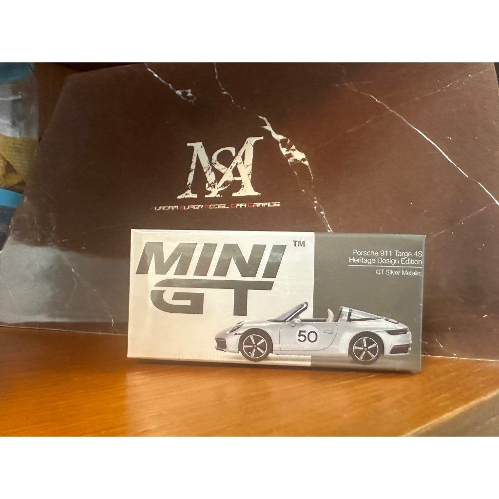 MINI GT #507 1/64 Porsche 911 Targa 4S GT Silver LHD