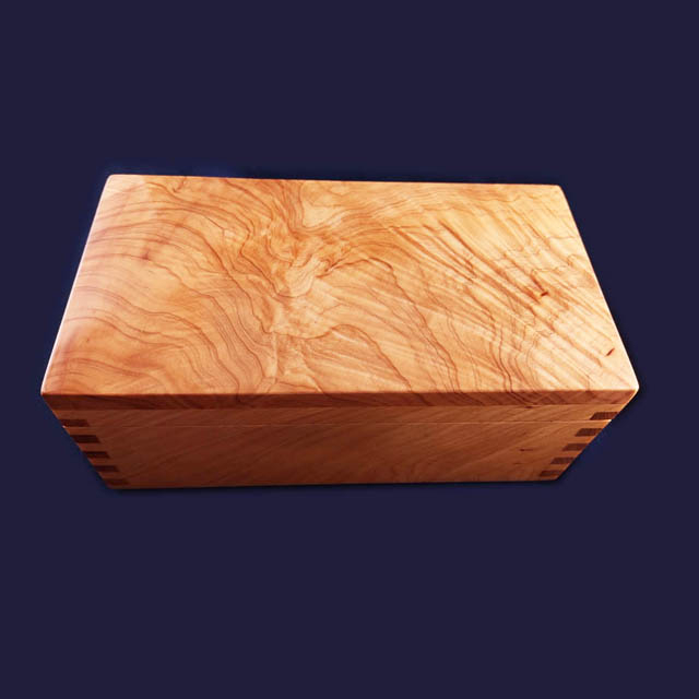 台灣紅檜寶盒.黃金閃花紅檜珠寶盒 A1檜木寶盒