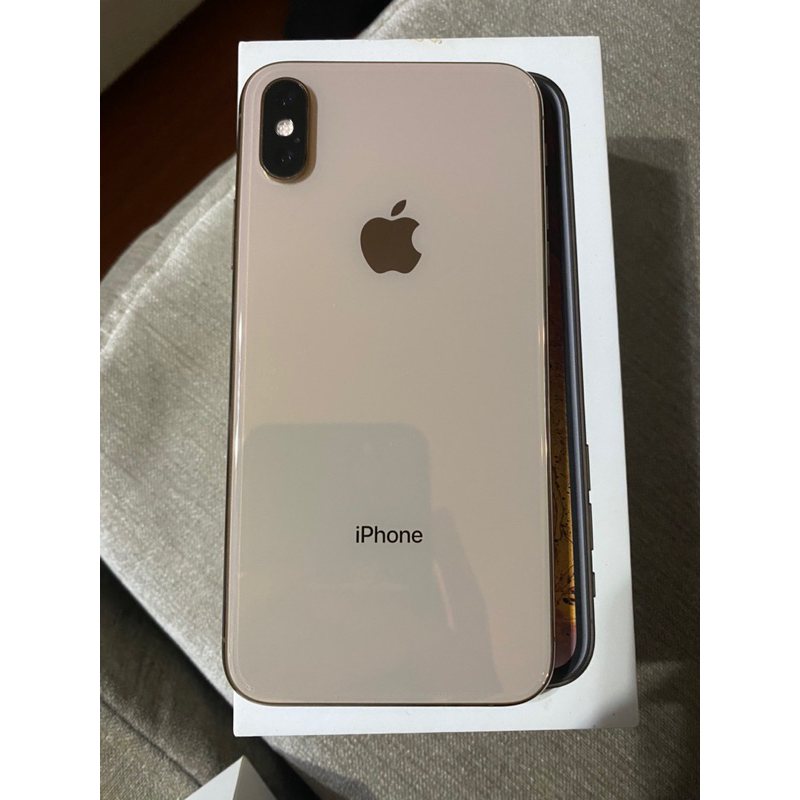 iPhone XS玫瑰金 64GB