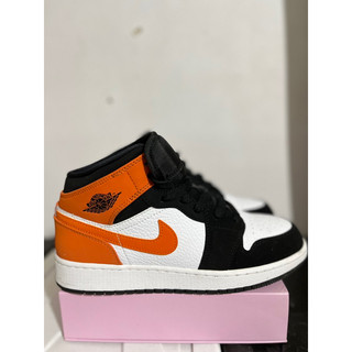 Air Jordan 1 Mid Shattered Backboard 扣碎籃框黑橘 554725-058