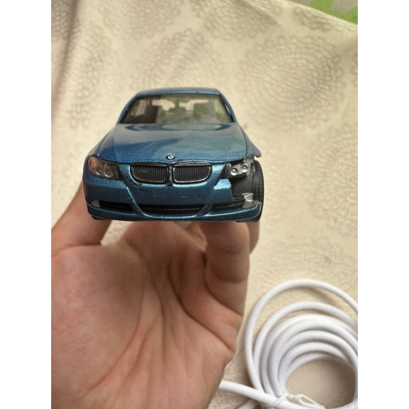 事故場景用模型車 Welly 1:43 BMW 335 湖水藍 鍍膜