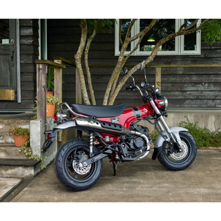 臘腸狗小檔車黑色側柱加寬座 適用於 本田 DAX ST125改裝側柱加大座 DAX 125 HONDA臘腸狗檔車側柱加