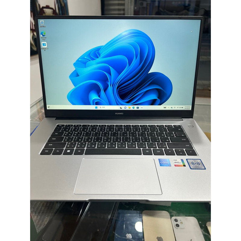 華為 MATEBOOK D15 i5-1135G7 15吋 8G 台東 二手 筆電 電腦