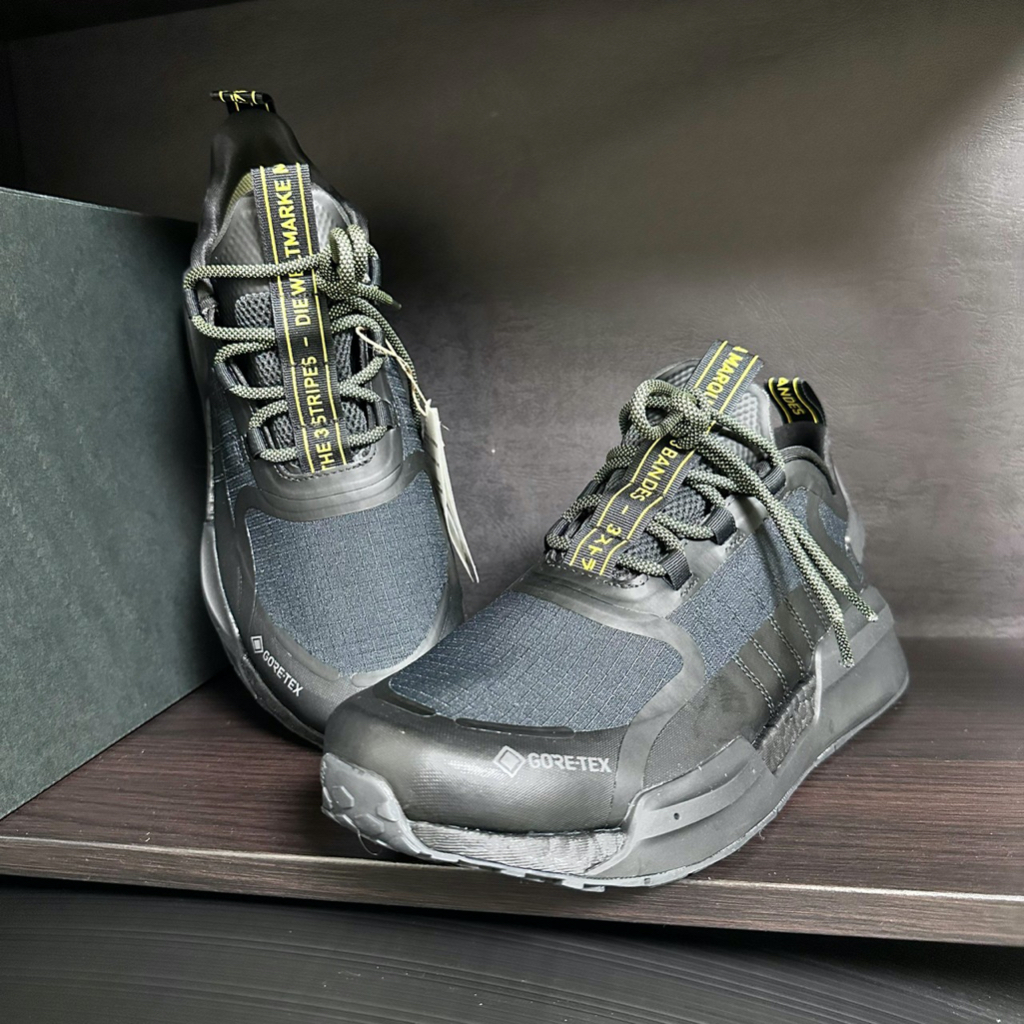 𝓑&𝓦現貨免運 GX9472 Adidas NMD_V3 GORE-TEX 男女休閒鞋