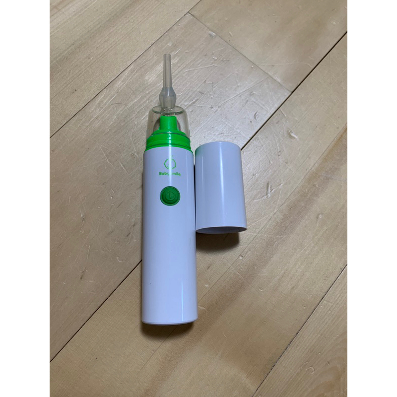 二手Baby smile電動吸鼻器，有一個長吸頭。功能正常