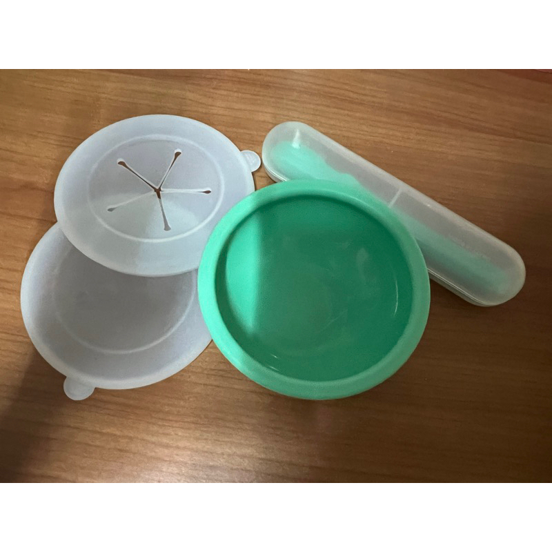 韓國monee 100%白金矽膠寶寶矽膠湯匙加碗-綠色(附收納盒)（蓋子）