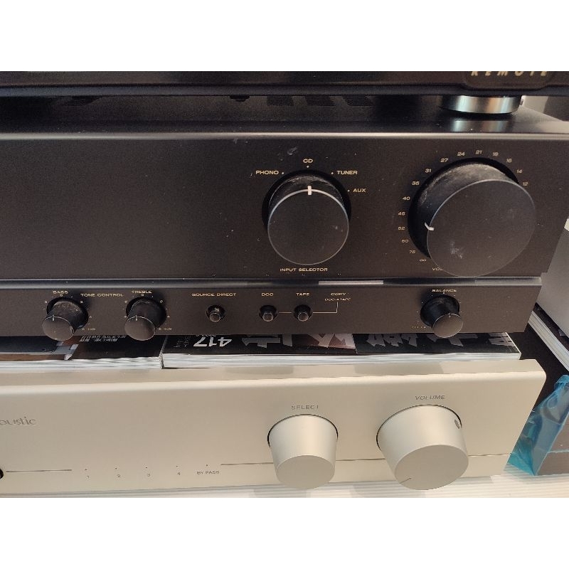 marantz pm32 擴大器，功能聲音正常外觀有傷