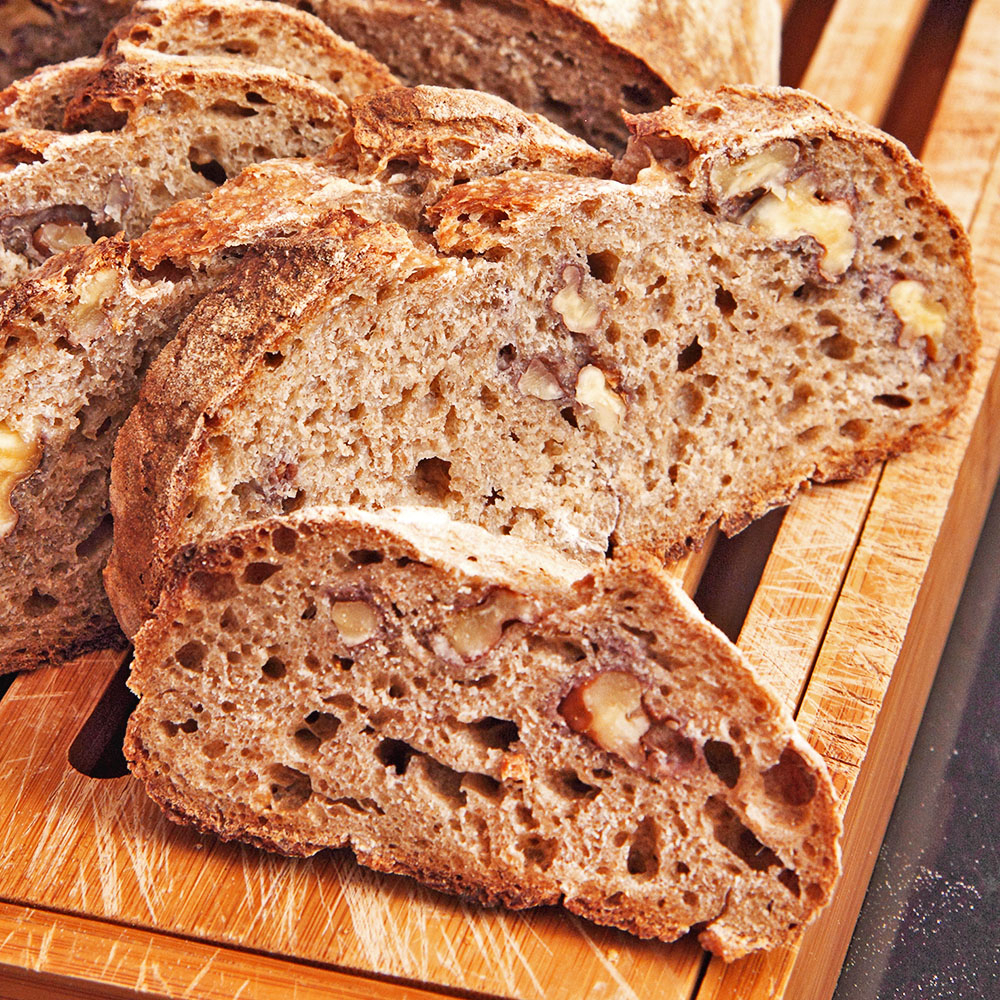 【上野物產】鮮奶核桃麵包(130g±10%/個) 此為半熟麵包.需室溫解凍30分鐘才能烤