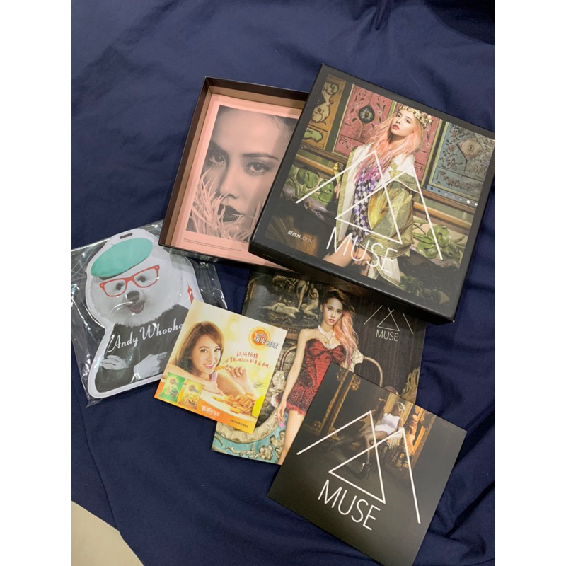 蔡依林 Jolin Tsai ジョリーン MUSE 愛的謬思精裝版 台湾預購版1 蔡依林 Jolin Tsai ジョリーン MUSE 愛的謬思精裝版 台湾預購版1