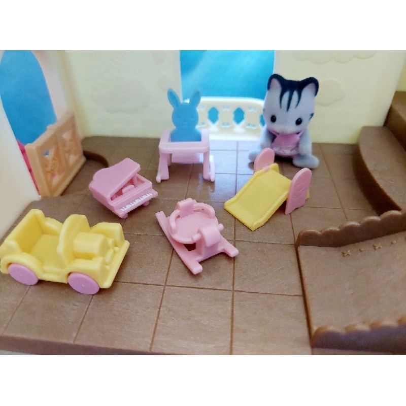 森林家族 絕版扭蛋 寶寶遊戲組（5個）玩具〔含二手坐寶1隻〕
