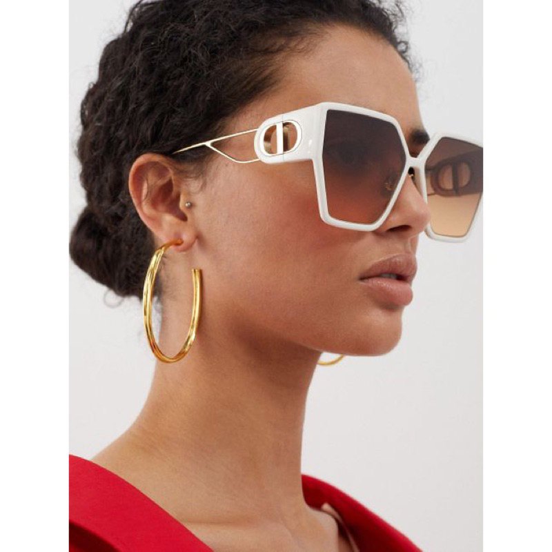 Dior 購於101門市 30Montaigne BU 太陽眼鏡（原價17900）
