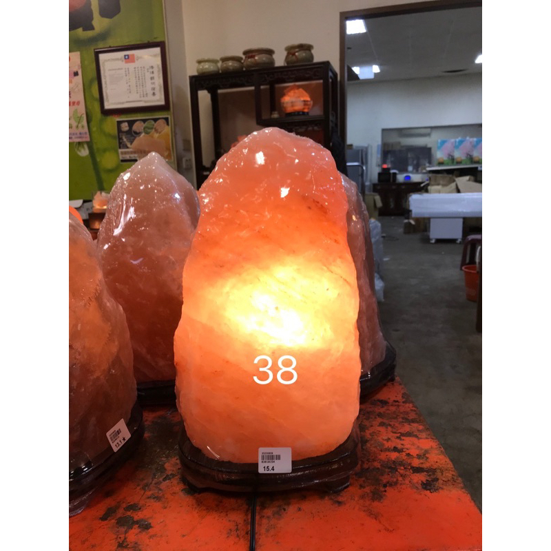 特選喜馬拉雅山玫瑰鹽燈15.4KG高38公分