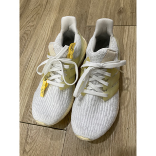 adidas ultra boost運動鞋