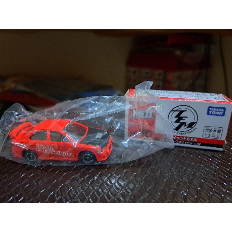 日本多美 tomica TOMY 小汽車 會場車 No.10 Mitsubishi Lancer，附塑膠外盒