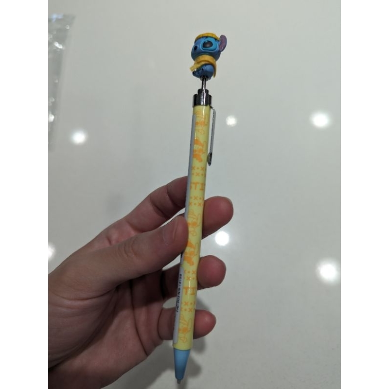 日本🇯🇵製 現貨 迪士尼商店 史迪奇 stitch 圍圍巾 星際寶貝 自動鉛筆 鉛筆