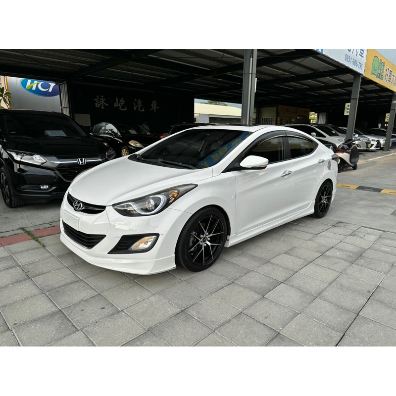 優質嚴選中古車二手車商行 HYUNDAI ELANTRA GLS