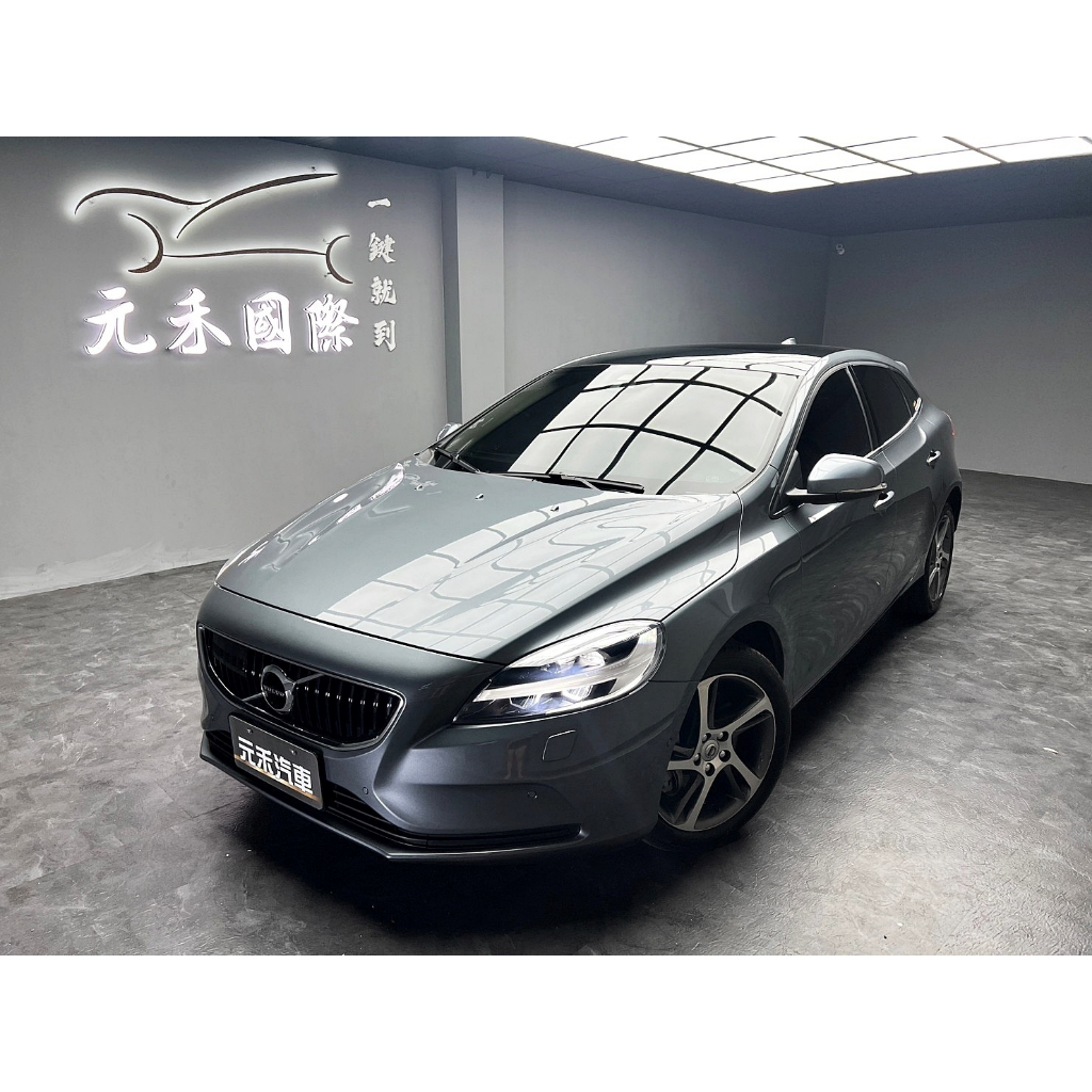 『二手車 中古車買賣』2018年式 Volvo V40 T3安全旗艦版 實價刊登:68.8萬(可小議)