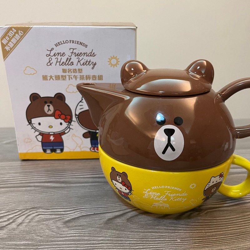 LINE FRIENDS &amp;Hello Kitty聯名造型 熊大頭型下午茶杯壺組