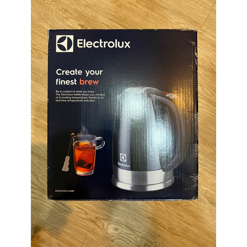 Electrolux 伊萊克斯-EEK7700K 1.7L智慧溫控快煮壼 電茶壺 電水壺 安全斷電