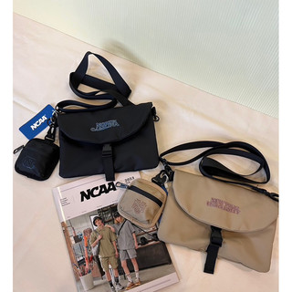 【Wei_shop 】NCAA工裝風 多夾層 防潑水 側背包 斜背包