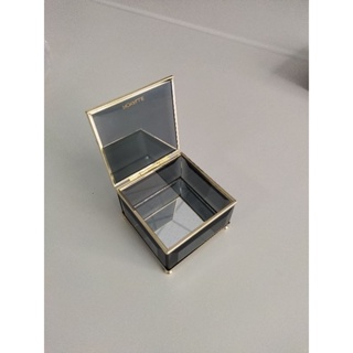 福利品黃銅金邊方形黑色玻璃盒/珠寶盒/首飾盒(裸裝氣泡包裝)