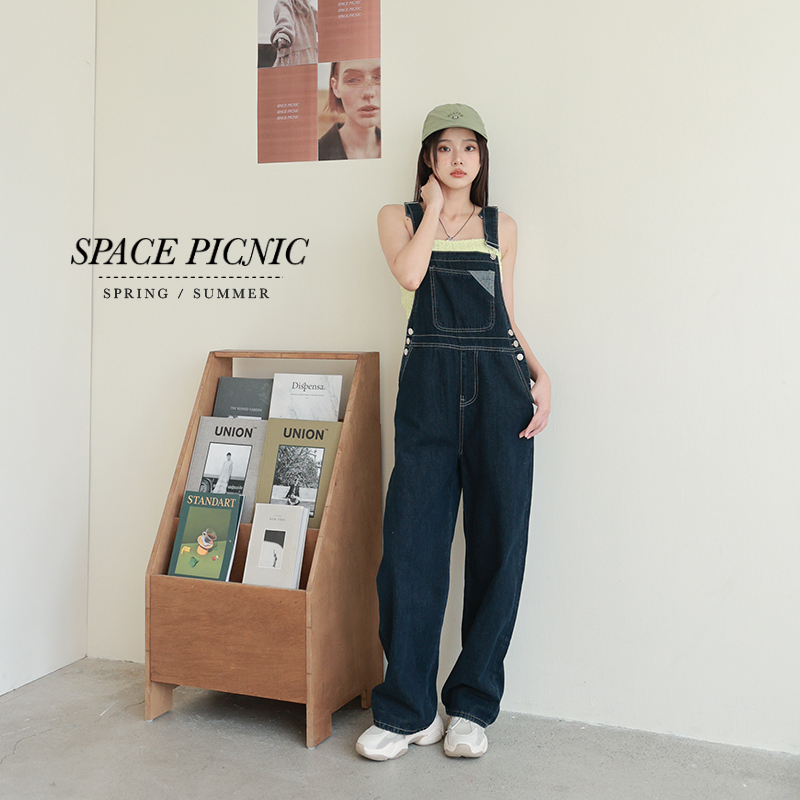 Space Picnic｜拼接口袋牛仔吊帶褲-1色【C23081041】