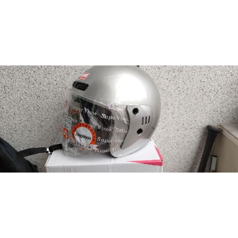 evo helmets 安全帽 全銀 全新未戴
