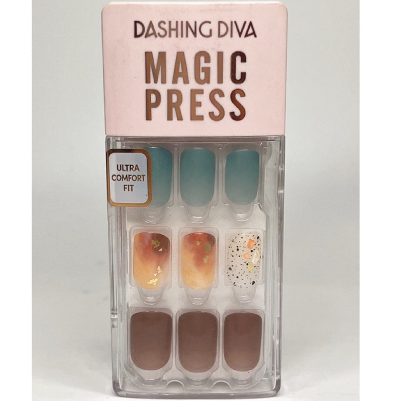 Dashing diva 薄型美甲片-薄荷巧克力拿鐵