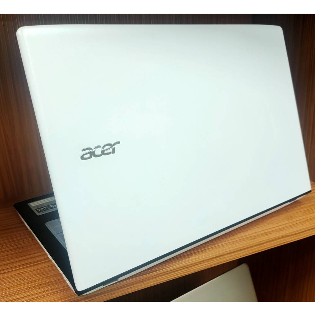 免運 二手筆電 可刷卡 12秒開機 Acer 15吋 E5-576G i5 -8250 8G 120G SSD+1TB