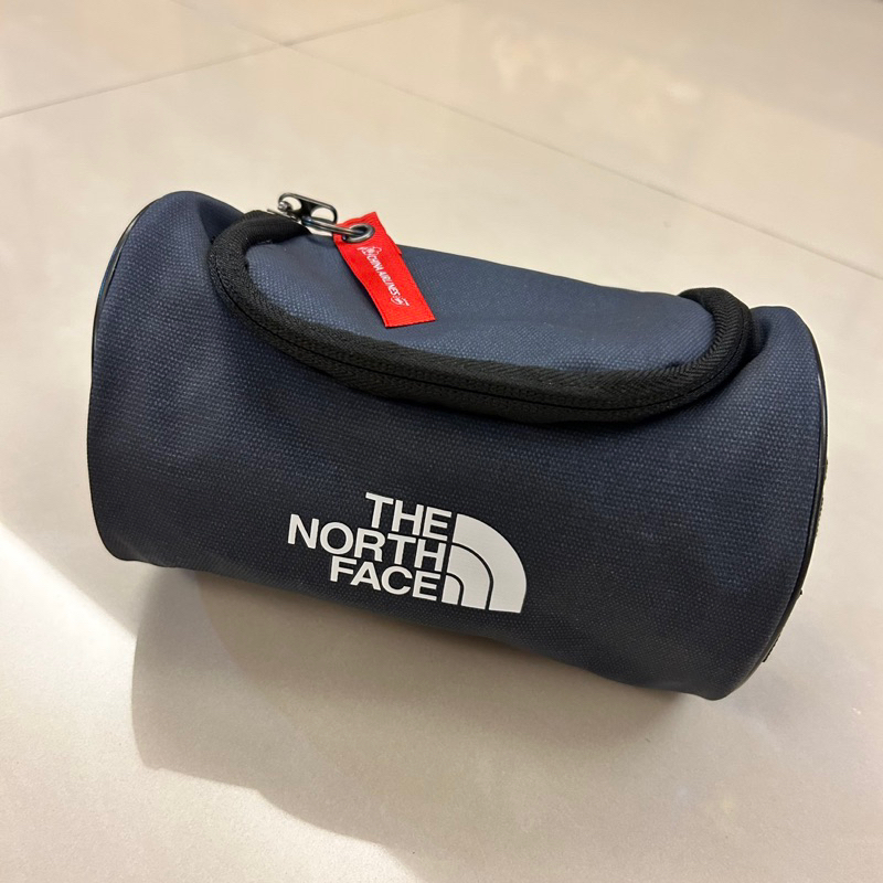 全新華航商務艙 North Face 聯名盥洗包