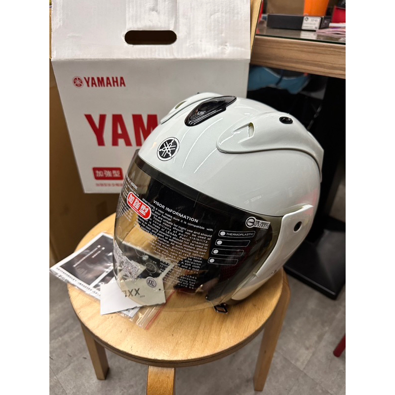 全新未使用 YAMAHA品牌安全帽 加強型安全帽-珍珠白 XXL YAMAHA 原廠安全帽 經濟部標準檢驗局合格字號