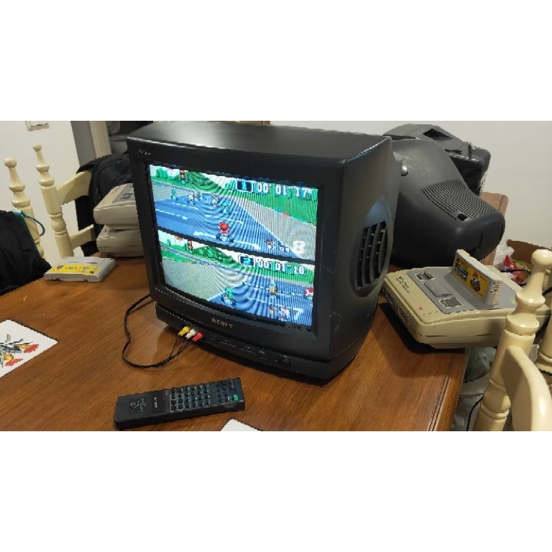 SONY KV-14MF 14吋傳統彩色電視機（外殼偏咖啡色CRT）付搖控器