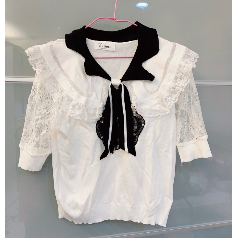 廣告價隨便賣🈹️愛新⭐️款‼️韓國🇰🇷全新 正韓aboll阿寶家白色針織小香風海軍領上衣。🔥只有一件‼️