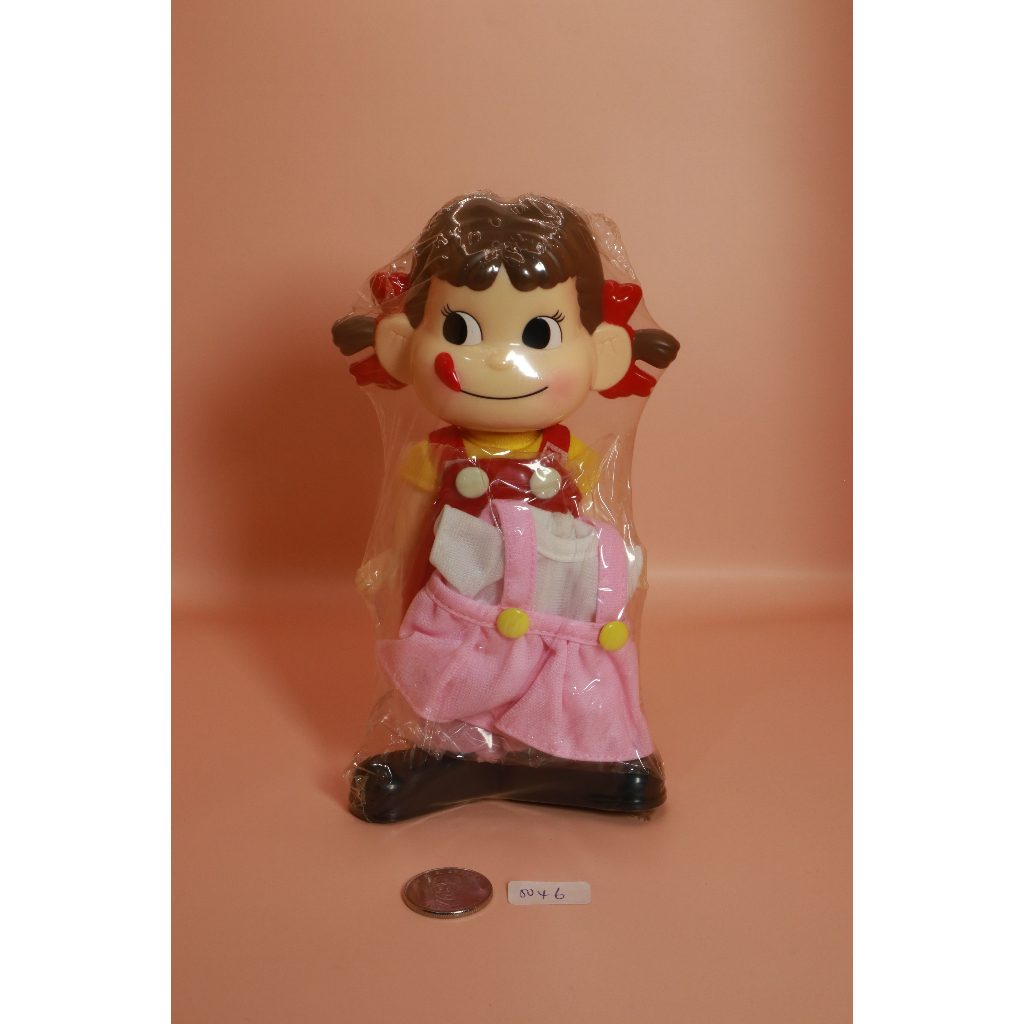 不二家洋菓子 Peko Fujiya 牛奶妹 經典服裝 另附粉紅套裝 可動人偶 20公分 娃娃 公仔 日本