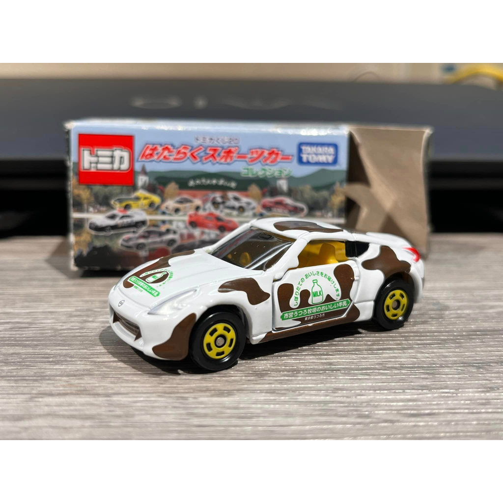 【低價】Tomica Tomy多美小汽車 抽抽樂 NISSAN日產FAIRLADY Z 370Z 跑車 乳牛車